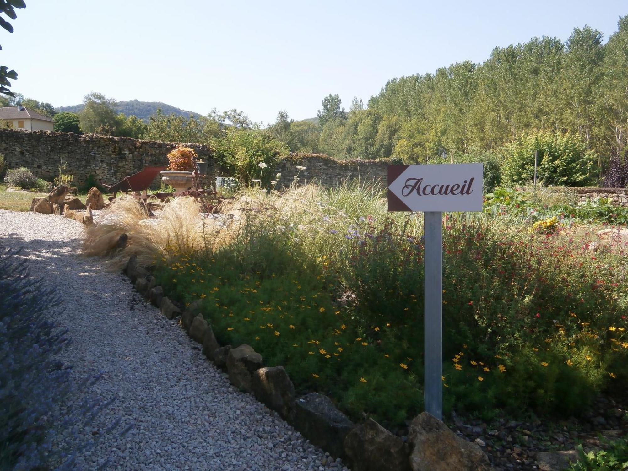 Bed and Breakfast la chomiarde Saint-Médard-de-Presque Zewnętrze zdjęcie